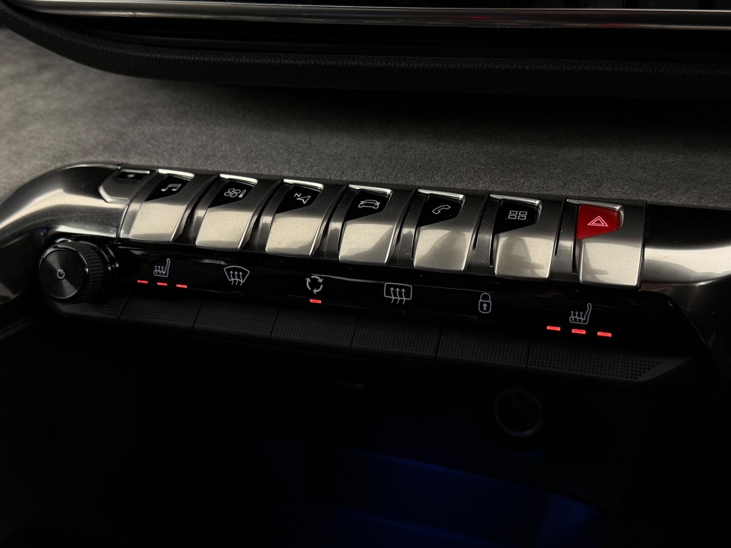 Used Peugeot 3008 2021 for sale - 77221666: Photo 38