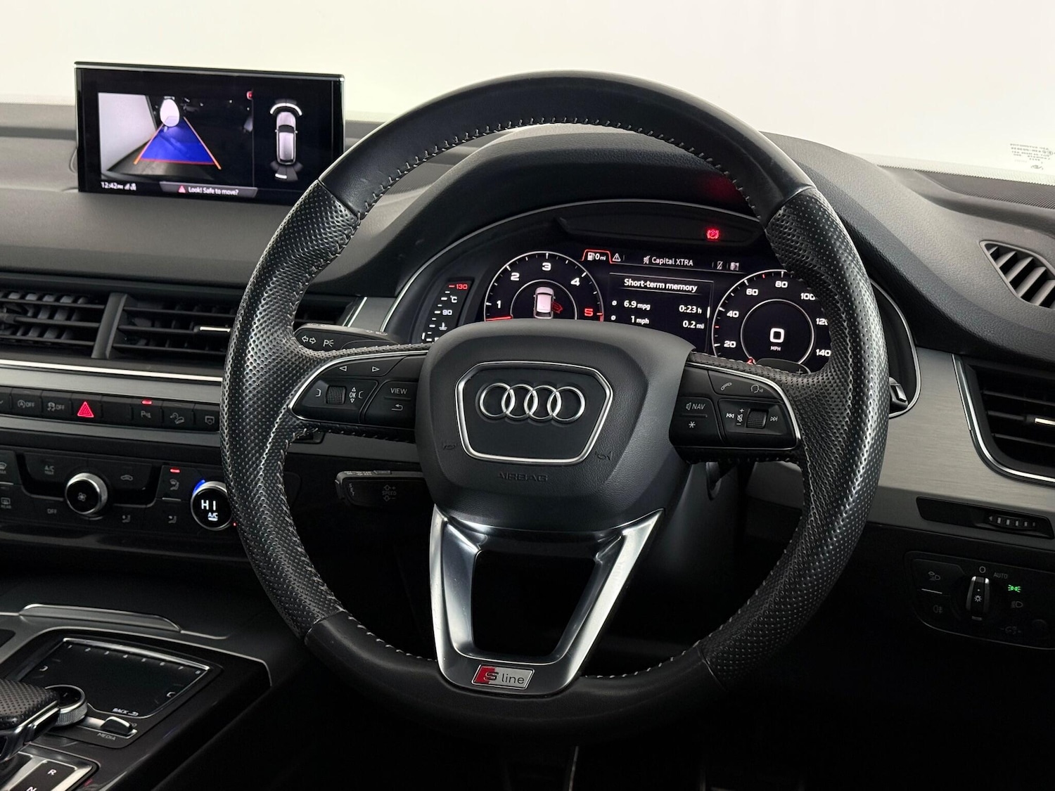 Used Audi Q7 2019 for sale - 76801596: Photo 28