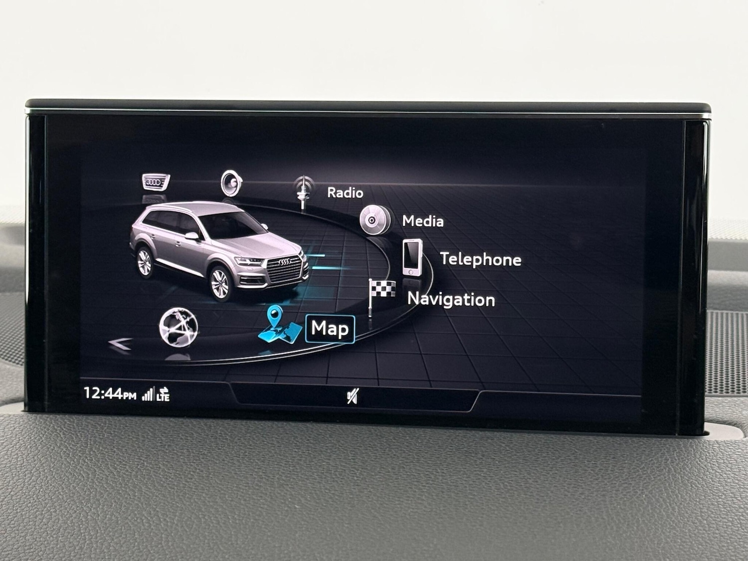 Used Audi Q7 2019 for sale - 76801596: Photo 33