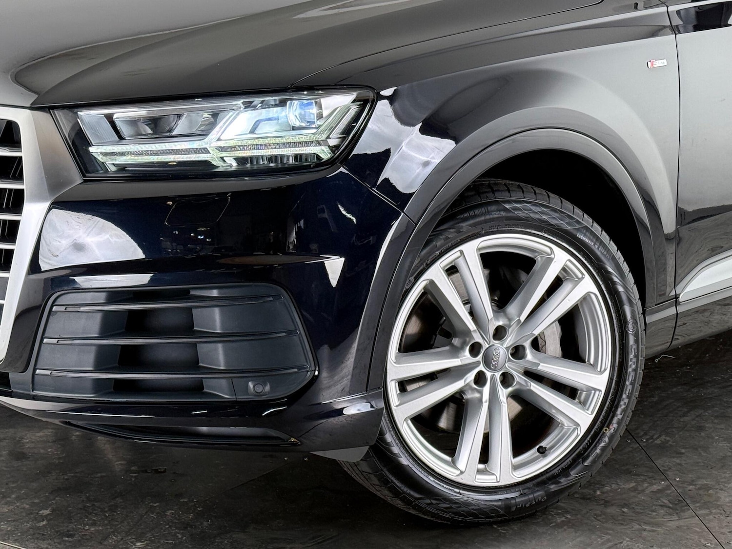 Used Audi Q7 2019 for sale - 76801596: Photo 54