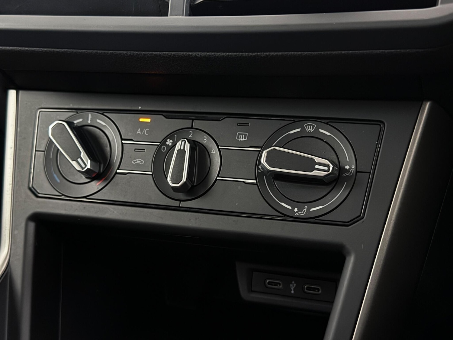 Used Volkswagen Polo 2021 for sale - 77216933: Photo 30