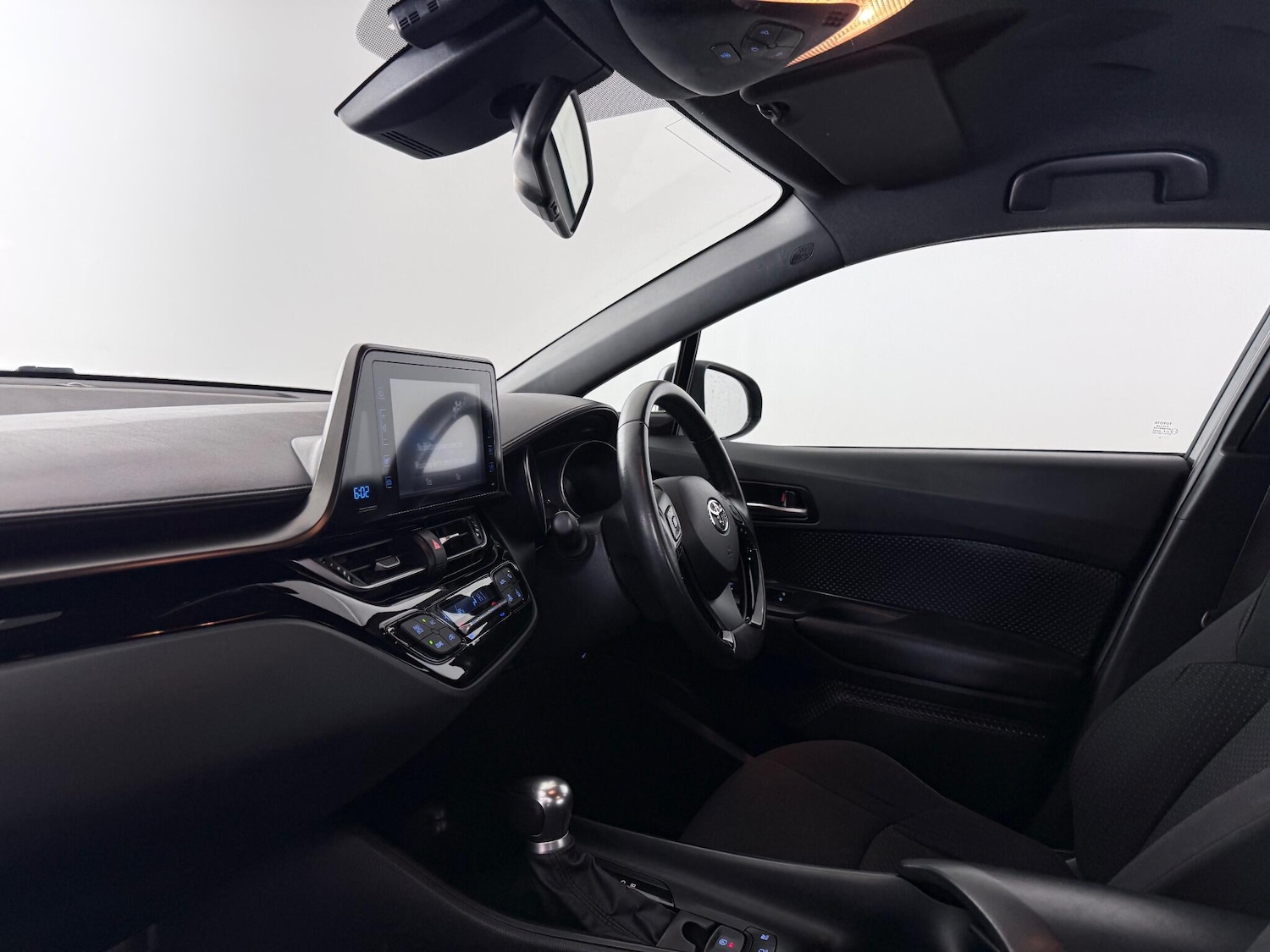 Used Toyota C-HR 2019 for sale - 77222625: Photo 11