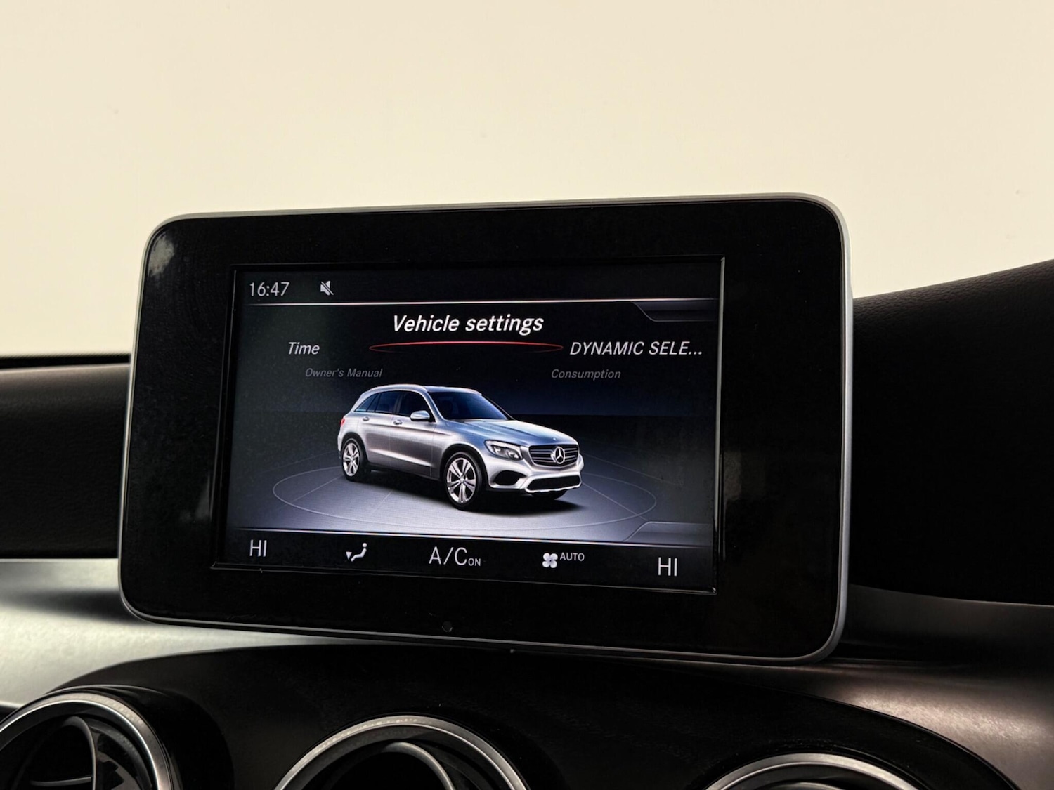 Used Mercedes-Benz GLC 2018 for sale - 77441536: Photo 26