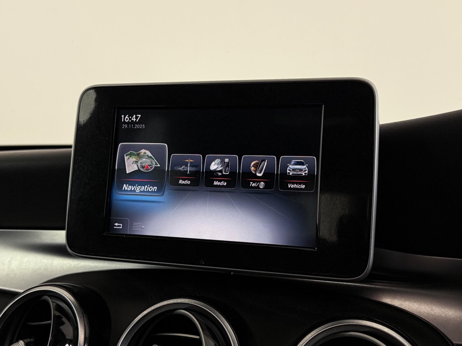 Used Mercedes-Benz GLC 2018 for sale - 77441536: Photo 27