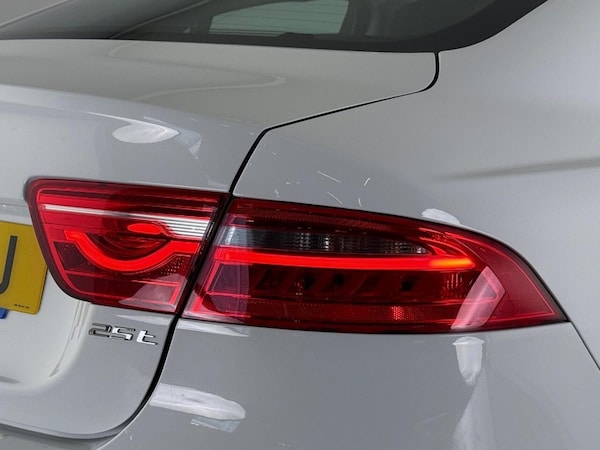 Used Jaguar XE 2019 for sale - 75777286: Photo 10