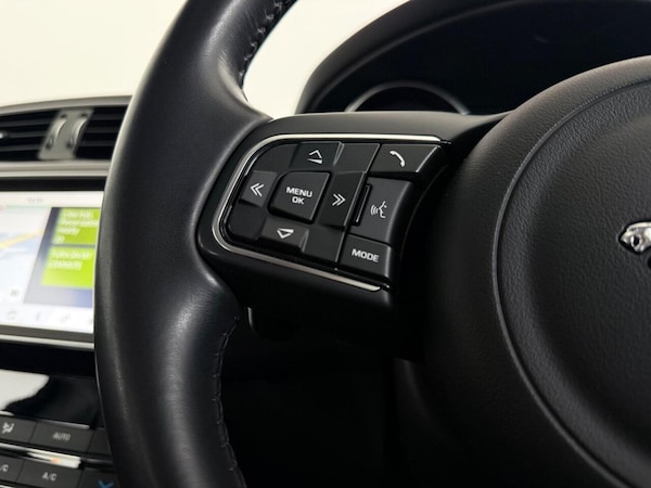 Used Jaguar XE 2019 for sale - 75777286: Photo 21
