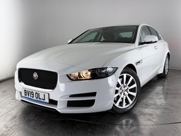 Used Jaguar XE 2019 for sale - 75777286: Photo 40