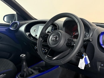Used Toyota Aygo X 2022 for sale - 78637129: Photo