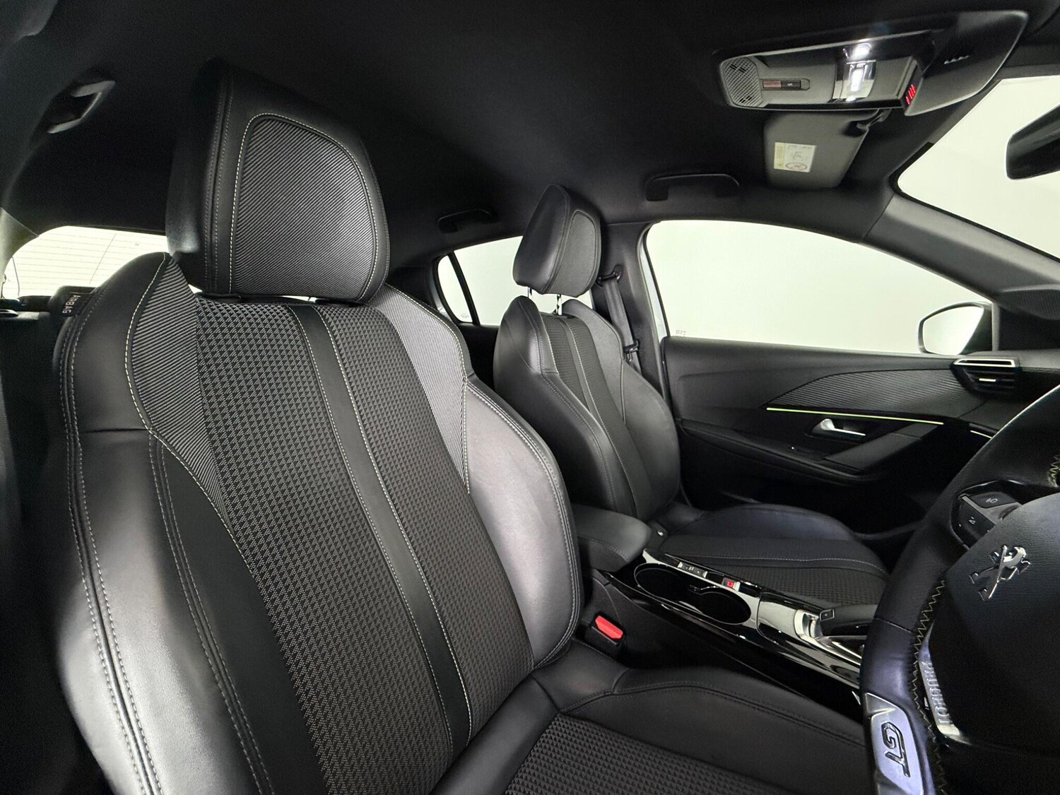 Used Peugeot 208 2020 for sale - 77815165: Photo 9