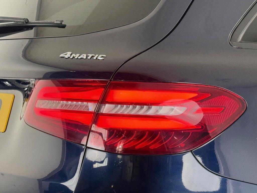 Used Mercedes-Benz GLC 2018 for sale - 76333463: Photo 10