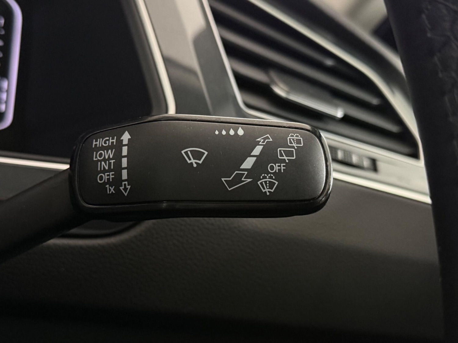 Used Volkswagen Tiguan 2021 for sale - 77647207: Photo 20