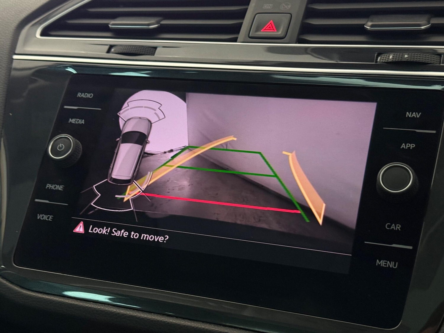 Used Volkswagen Tiguan 2021 for sale - 77647207: Photo 21