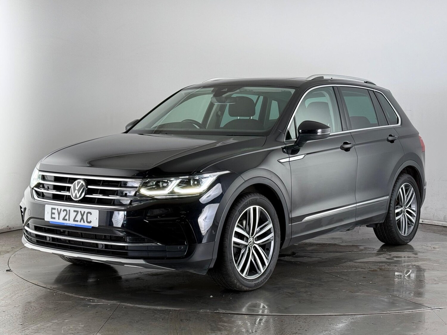 Used Volkswagen Tiguan 2021 for sale - 77647207: Photo 3