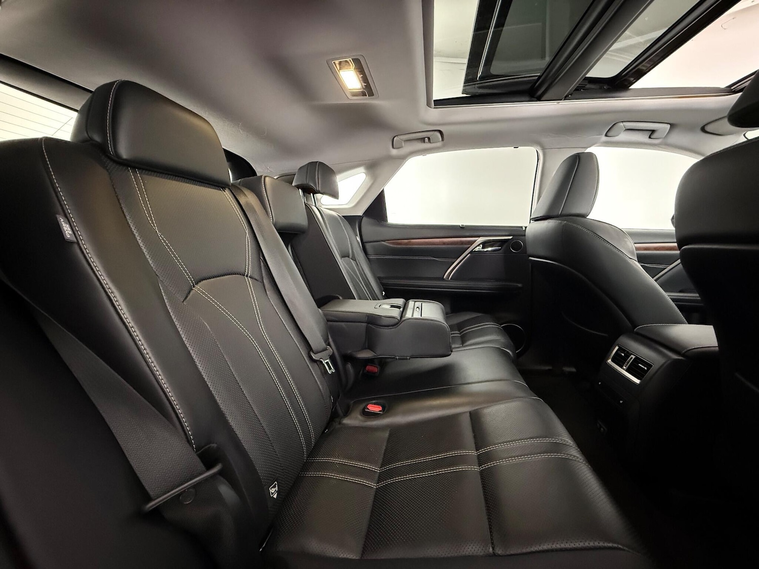 Used Lexus RX 2019 for sale - 77246942: Photo 17