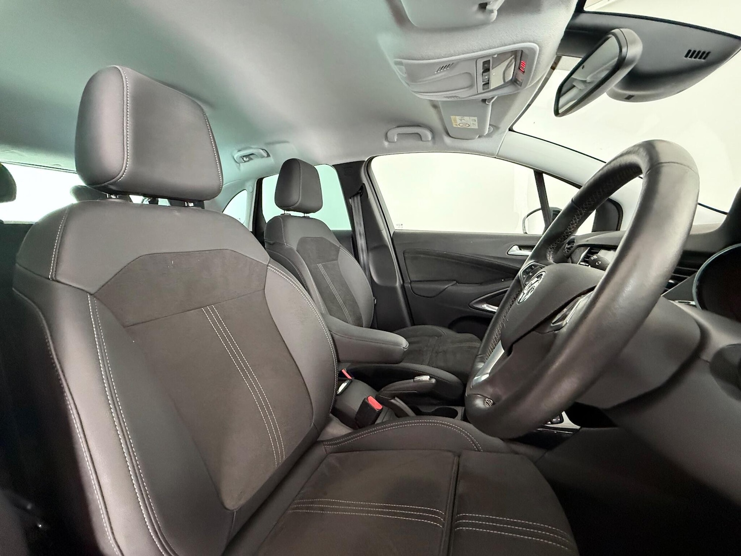 Used Vauxhall Crossland 2024 for sale - 76467138: Photo 12