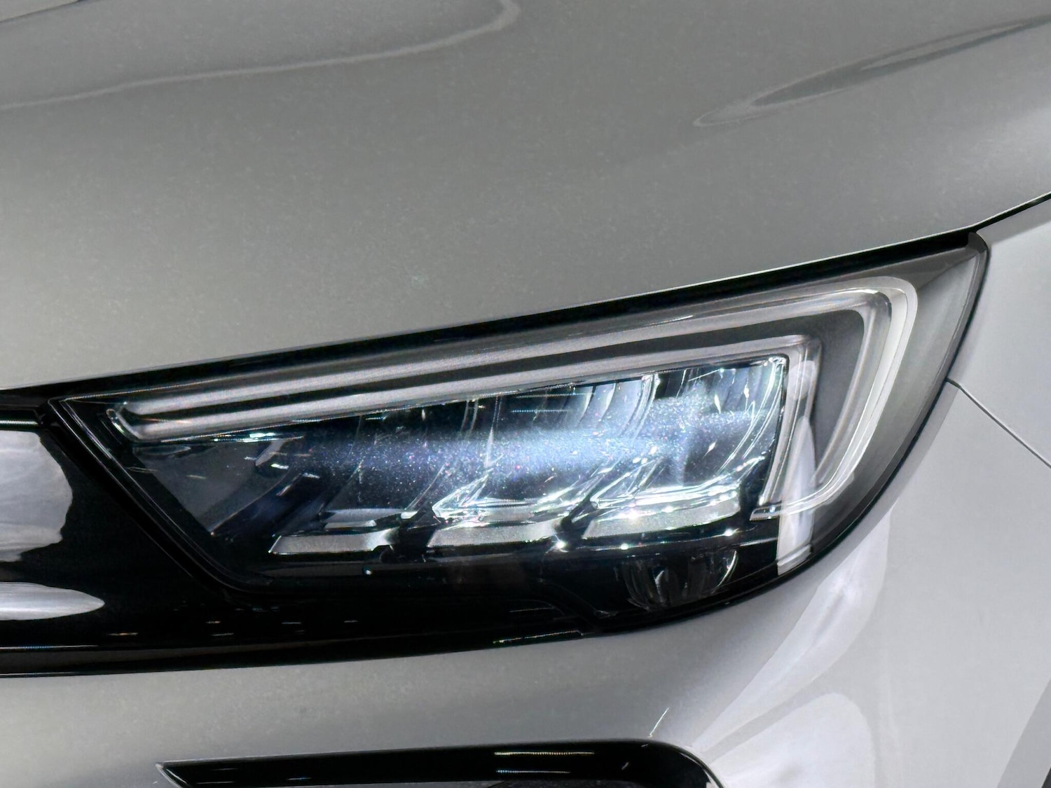 Used Vauxhall Crossland 2024 for sale - 76467138: Photo 7