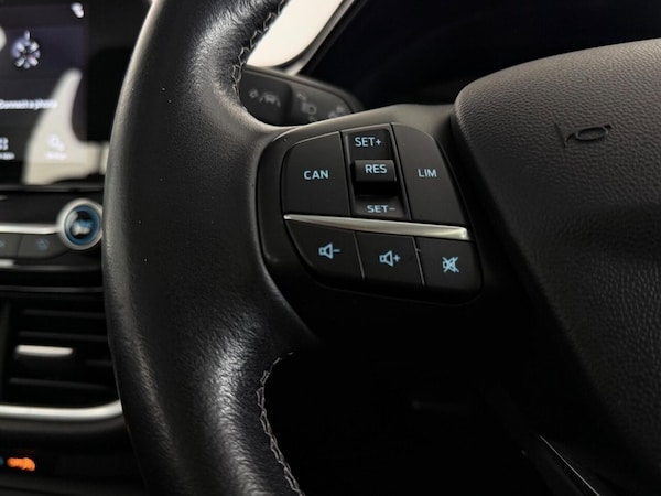 Used Ford Fiesta 2018 for sale - 76074177: Photo 25