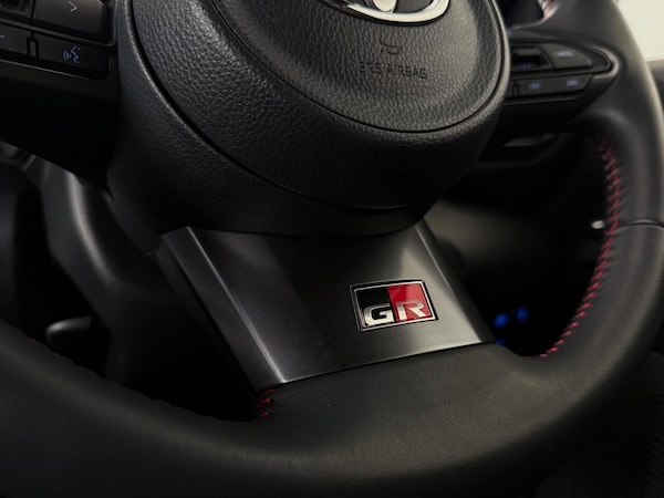 Used Toyota Yaris 2021 for sale - 76303872: Photo 22