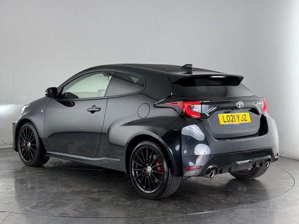 Used Toyota Yaris 2021 for sale - 76303872: Photo 4