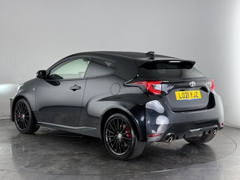 Used Toyota Yaris 2021 for sale - 76303872: Photo 4
