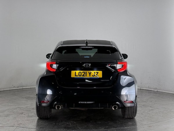 Used Toyota Yaris 2021 for sale - 76303872: Photo 9
