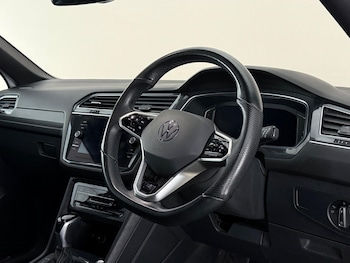 Used Volkswagen Tiguan Allspace 2022 for sale - 78935500: Photo