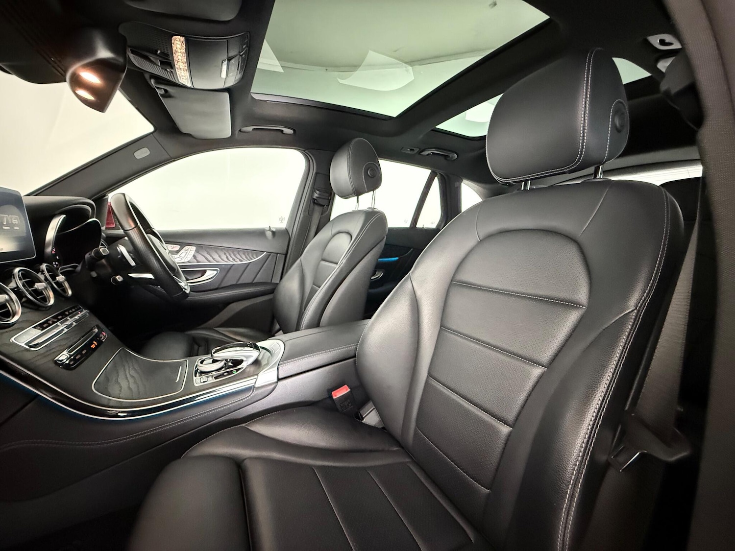 Used Mercedes-Benz GLC 2017 for sale - 77182480: Photo 15