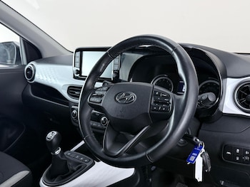 Used Hyundai i10 2022 for sale - 79229411: Photo