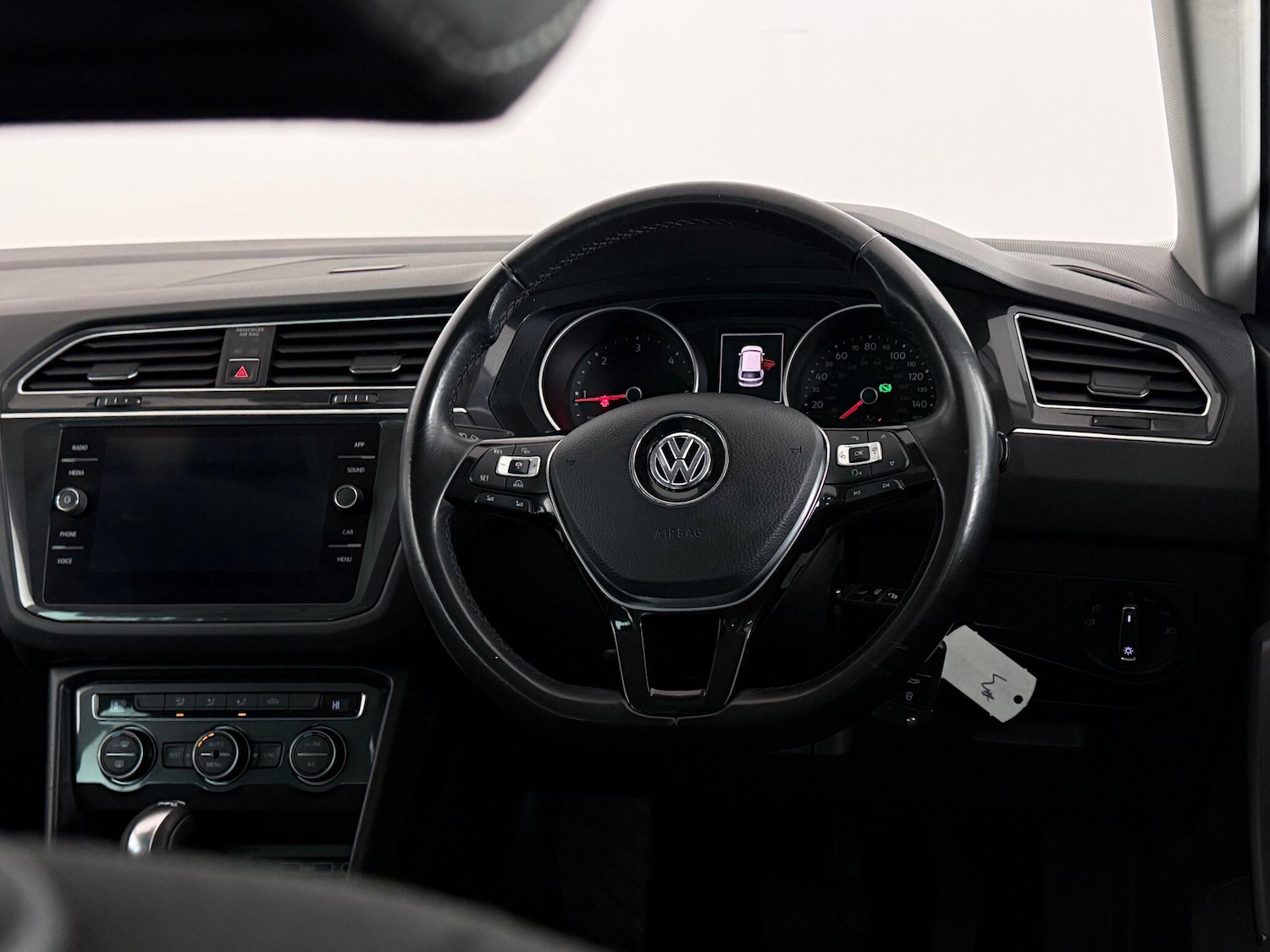 Used Volkswagen Tiguan 2018 for sale - 77247102: Photo 15