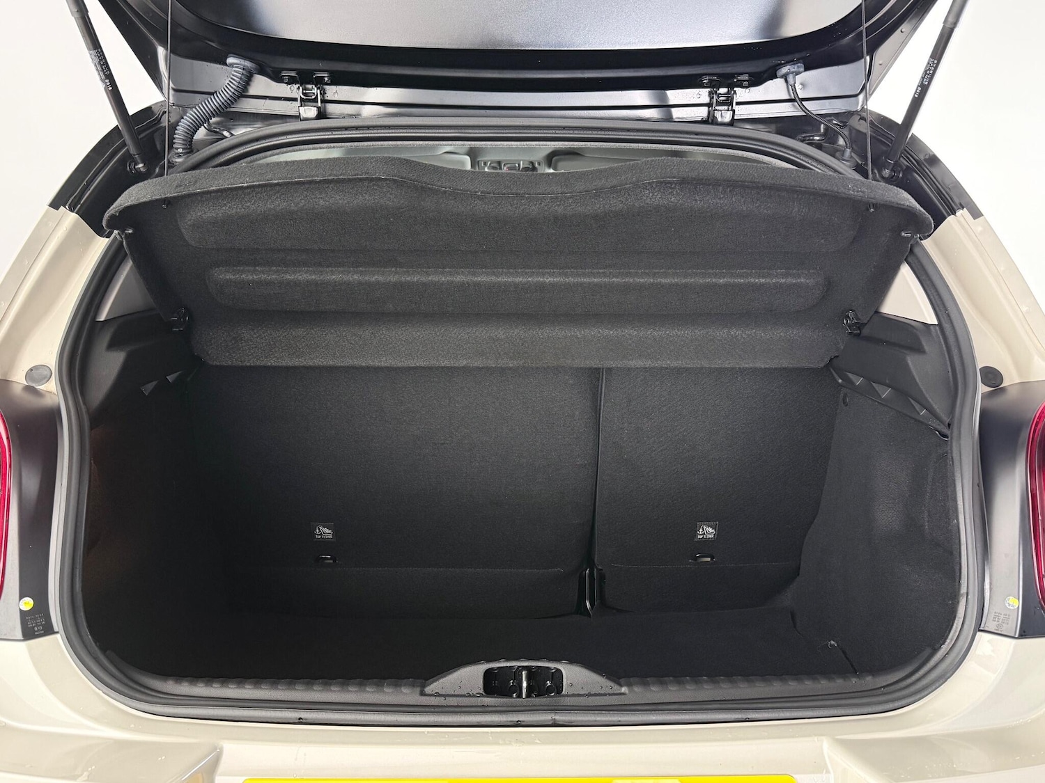 Used Citroen C3 2023 for sale - 76467192: Photo 12