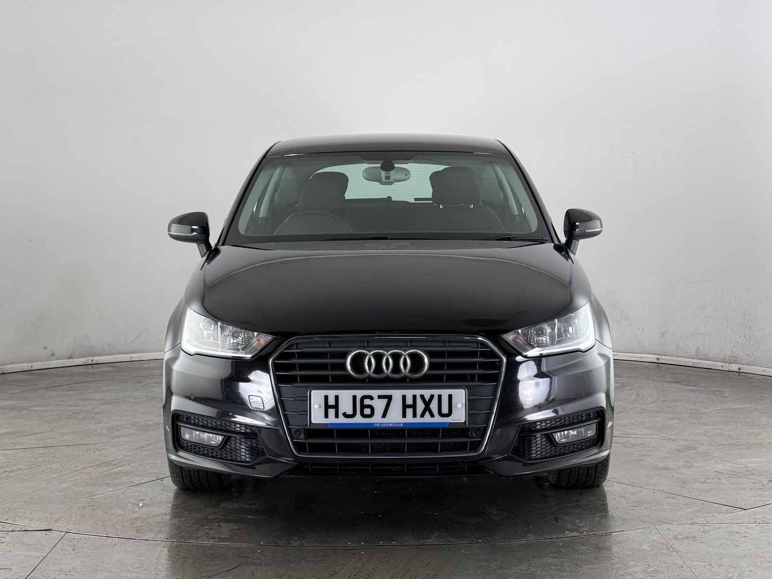 Used Audi A1 2017 for sale - 77222165: Photo 2