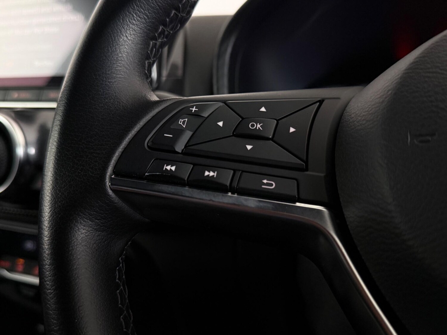 Used Nissan Juke 2023 for sale - 77979776: Photo 17