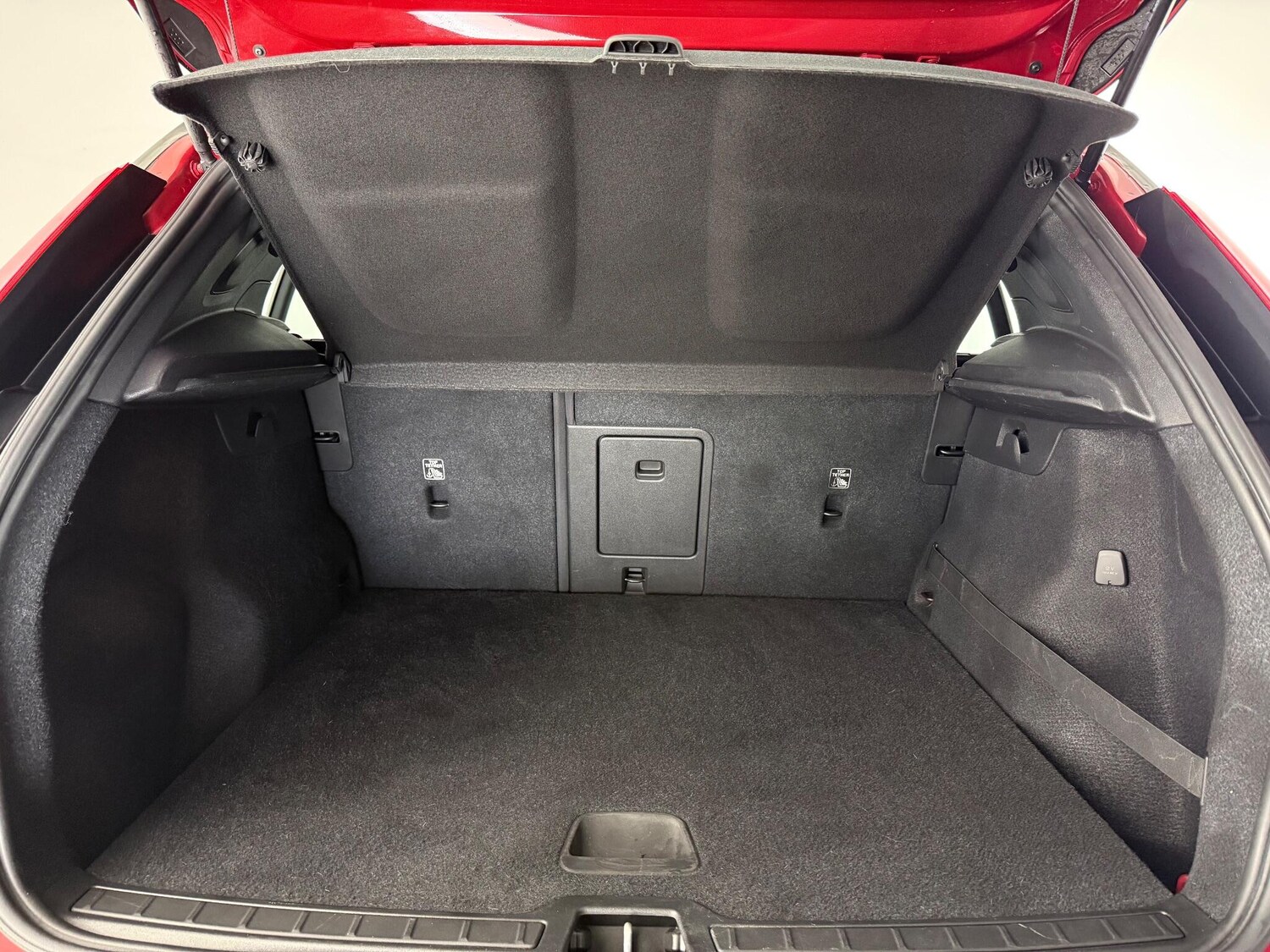 Used Volvo XC40 2020 for sale - 77259837: Photo 9