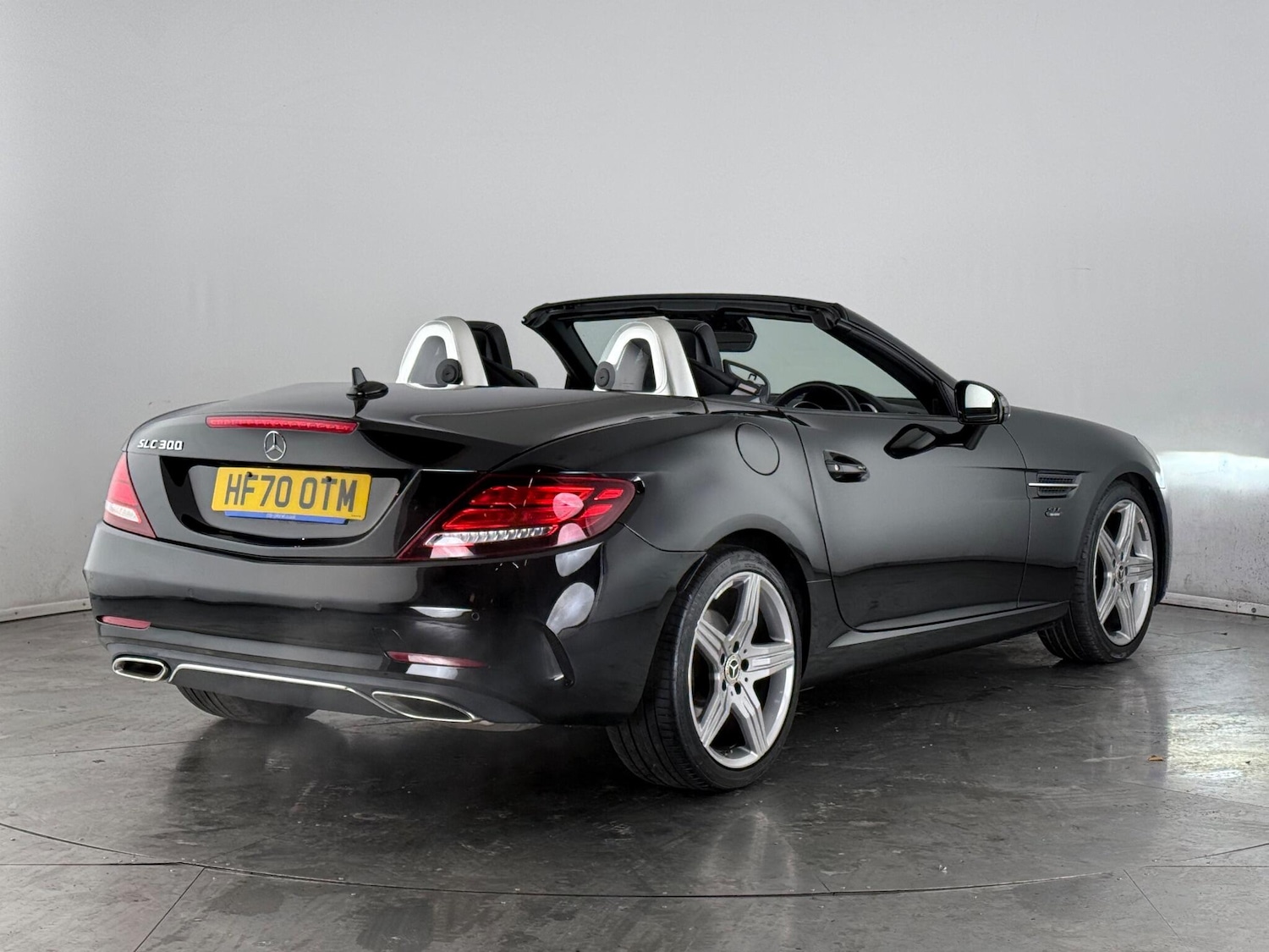 Used Mercedes-Benz SLC 2020 for sale - 77182543: Photo 3