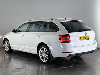 Used Skoda Octavia 2019 for sale - 75211667: Photo
