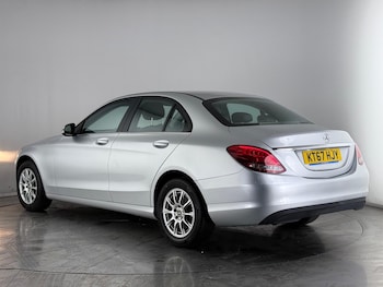 Used Mercedes-Benz C Class 2017 for sale - 76926095: Photo