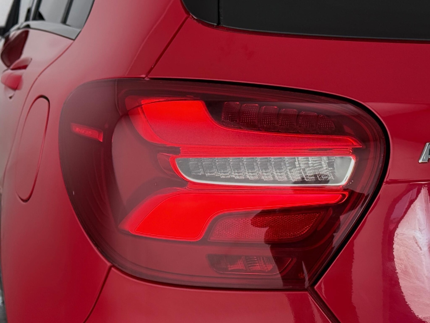 Used Mercedes-Benz A-Class 2017 for sale - 76607571: Photo 11