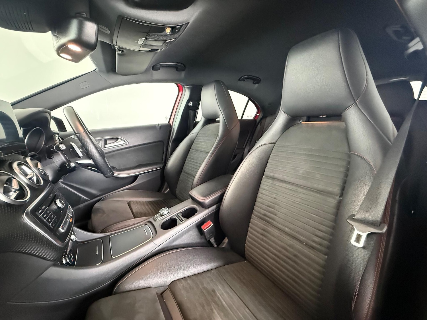 Used Mercedes-Benz A-Class 2017 for sale - 76607571: Photo 16