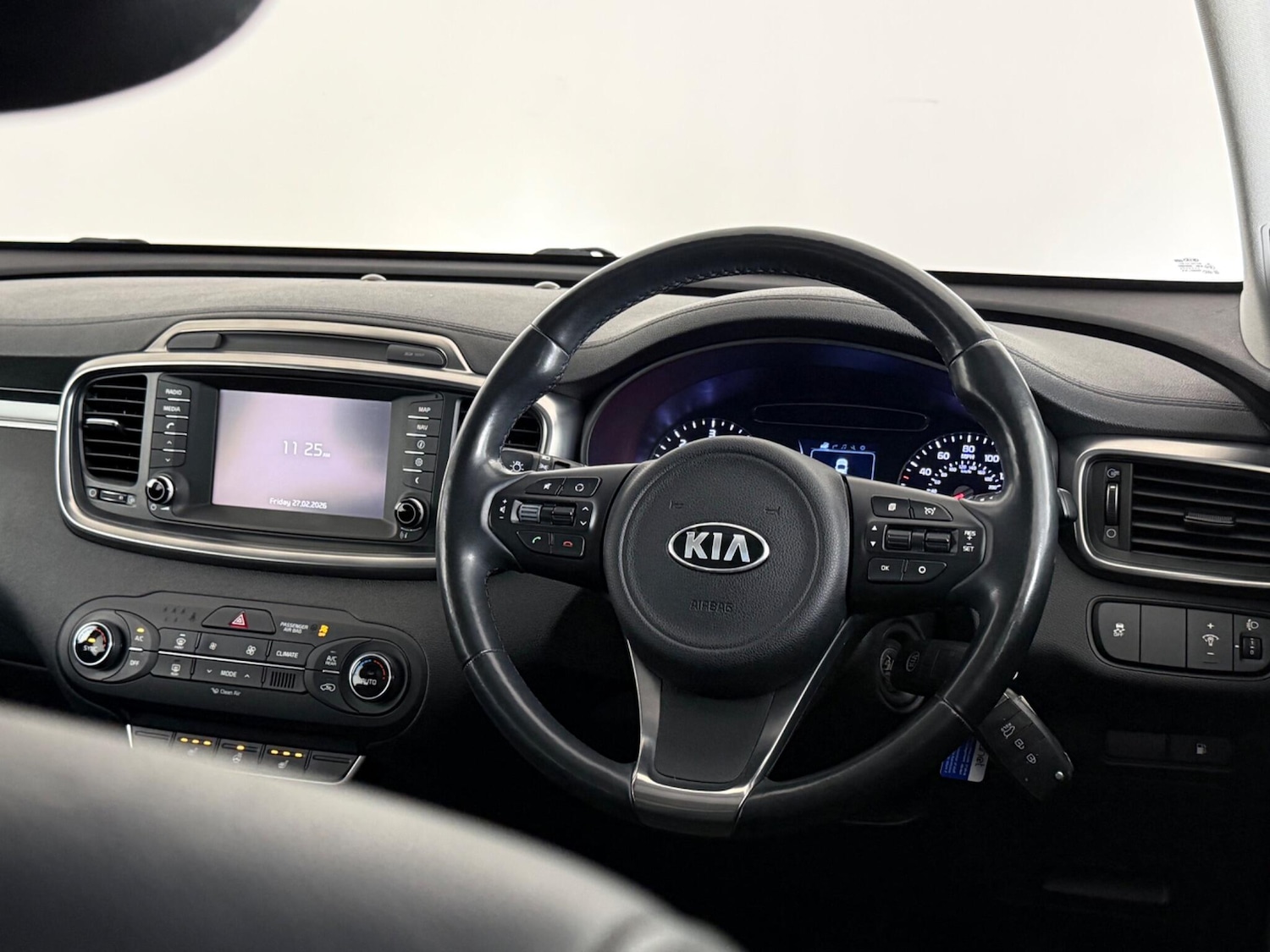 Used Kia Sorento 2017 for sale - 77769880: Photo 12