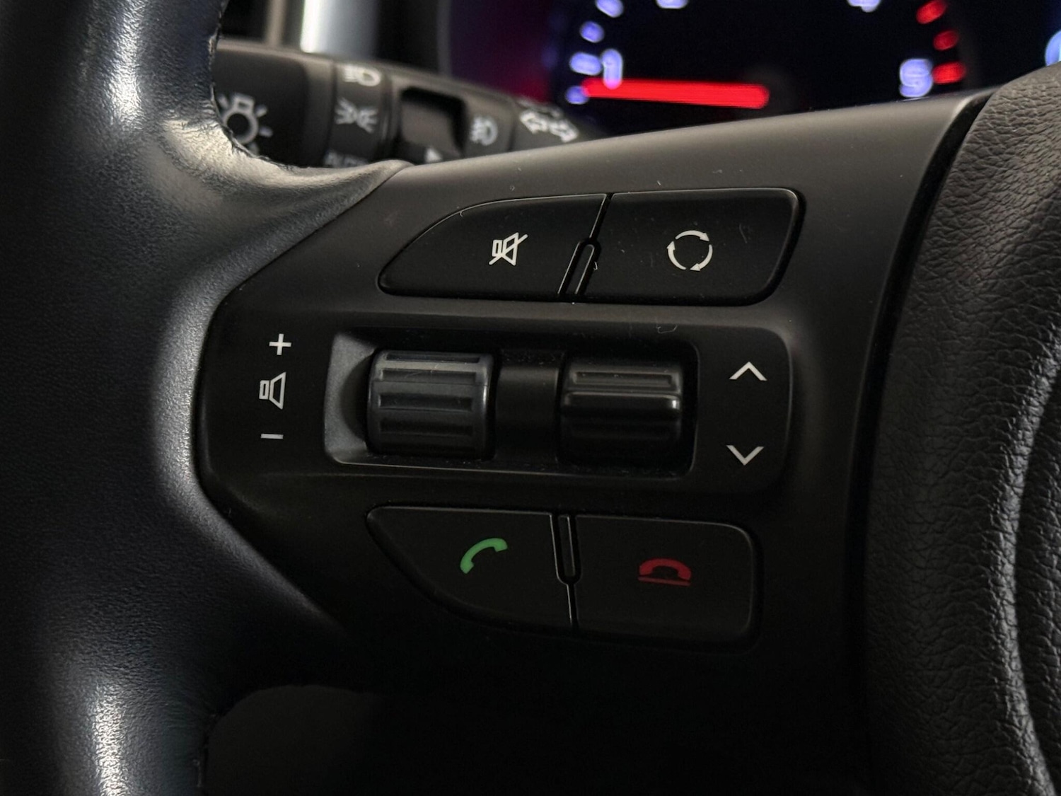 Used Kia Sorento 2017 for sale - 77769880: Photo 19