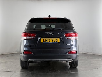 Used Kia Sorento 2017 for sale - 77769880: Photo