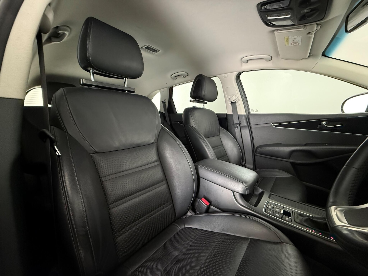 Used Kia Sorento 2017 for sale - 77769880: Photo 8