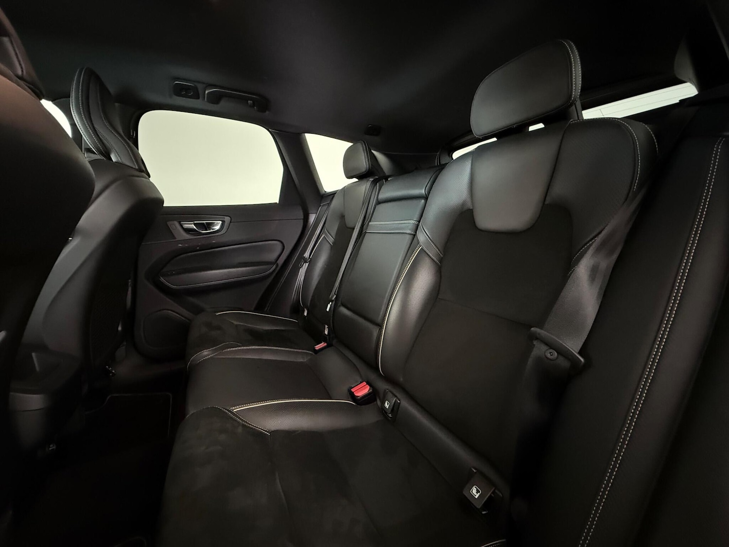 Used Volvo XC60 2018 for sale - 77974336: Photo 13