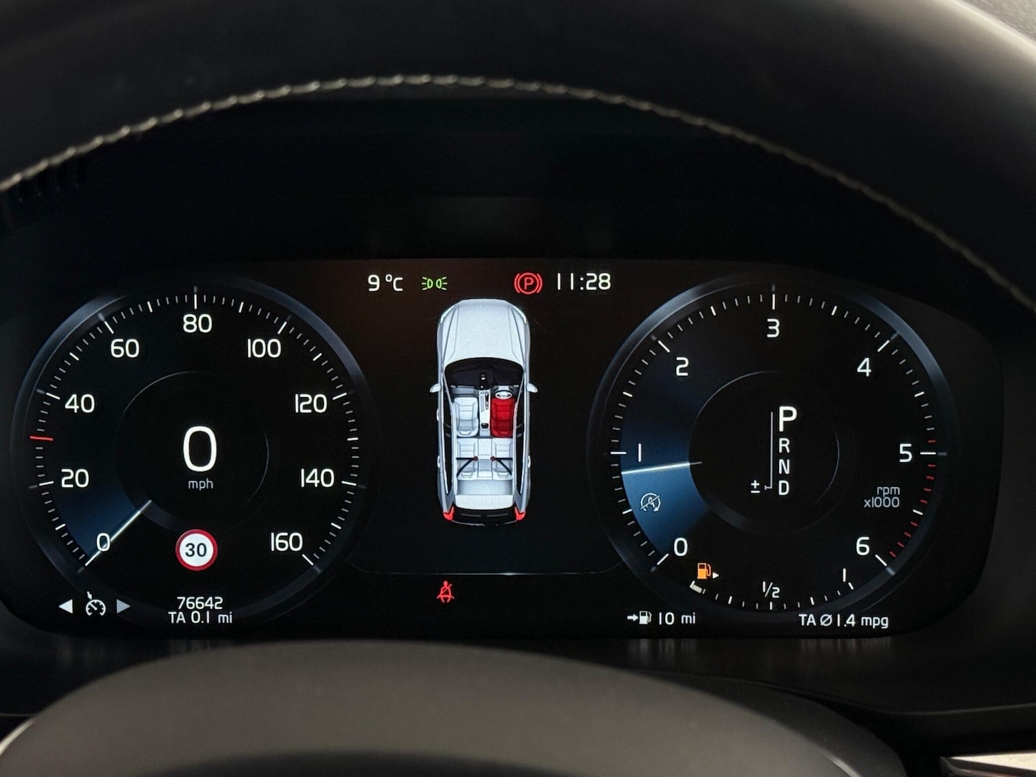 Used Volvo XC60 2018 for sale - 77974336: Photo 16