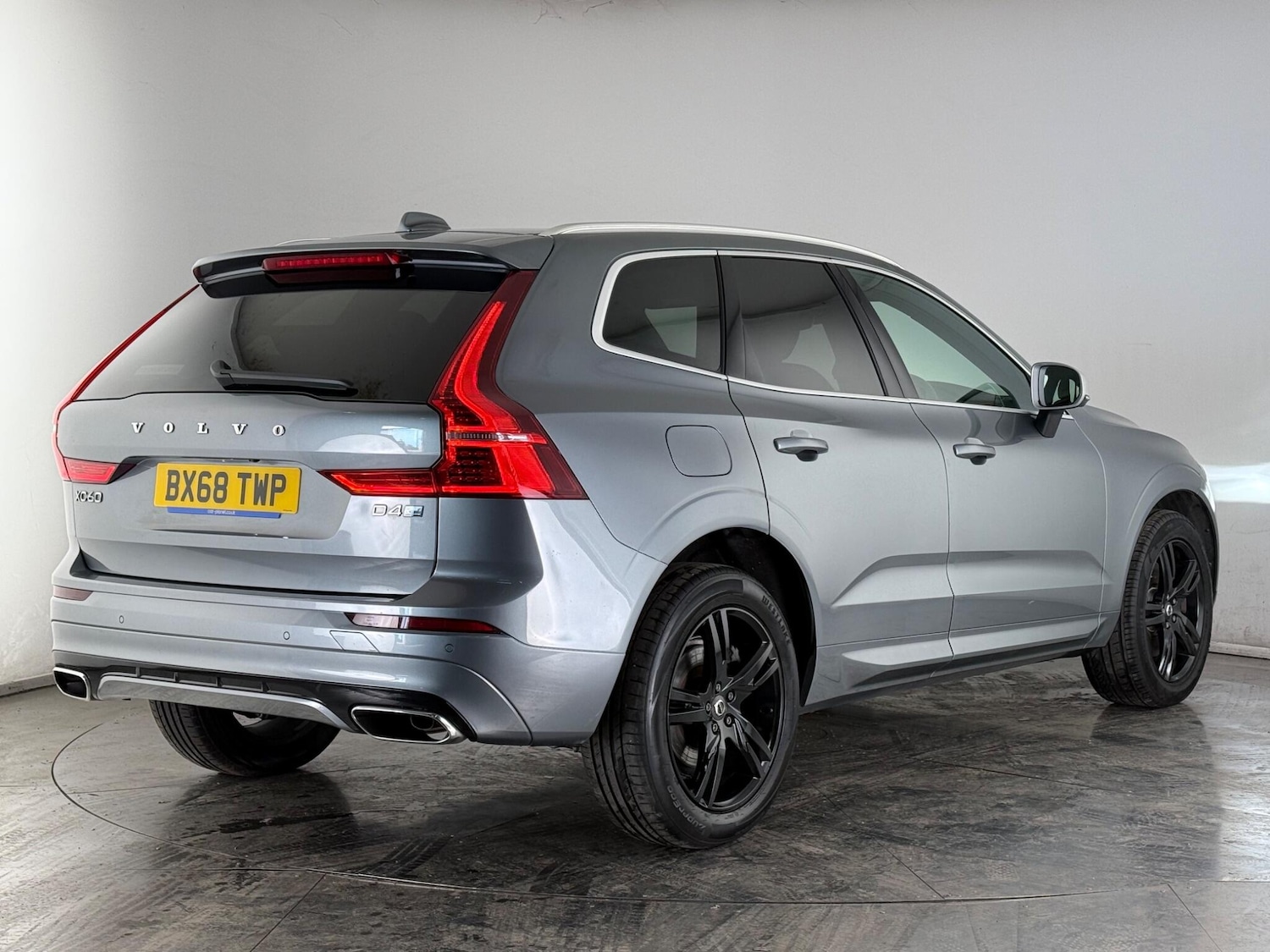 Used Volvo XC60 2018 for sale - 77974336: Photo 6