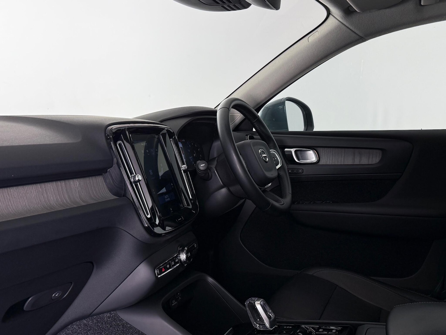 Used Volvo XC40 2020 for sale - 77217035: Photo 19