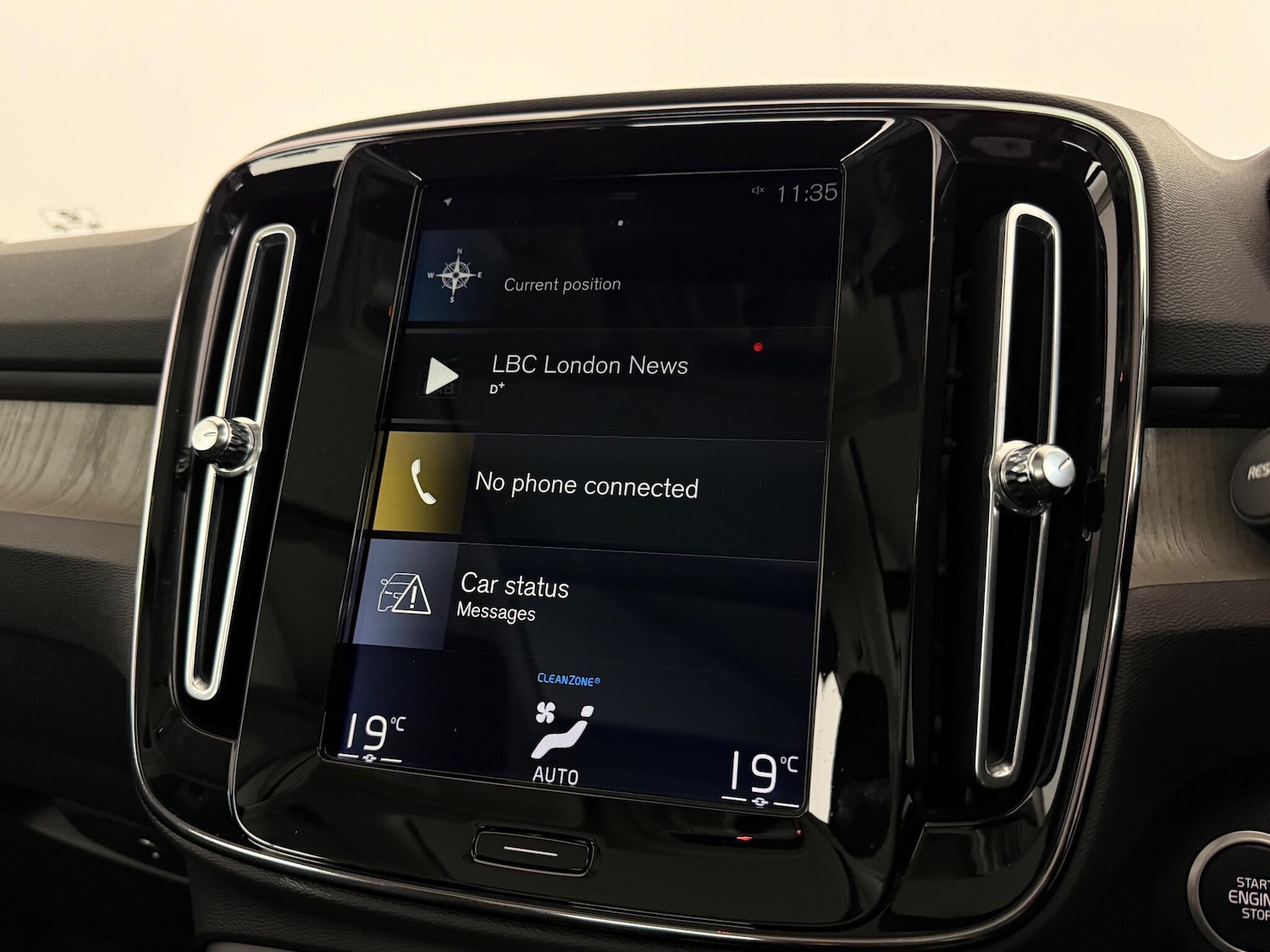 Used Volvo XC40 2020 for sale - 77217035: Photo 28