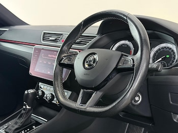 Used Skoda Superb 2020 for sale - 79405095: Photo