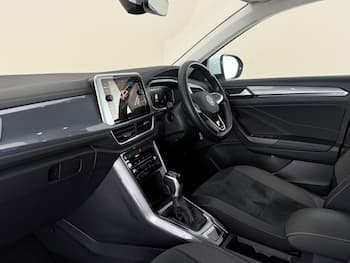Used Volkswagen T-Roc 2022 for sale - 79497296: Photo