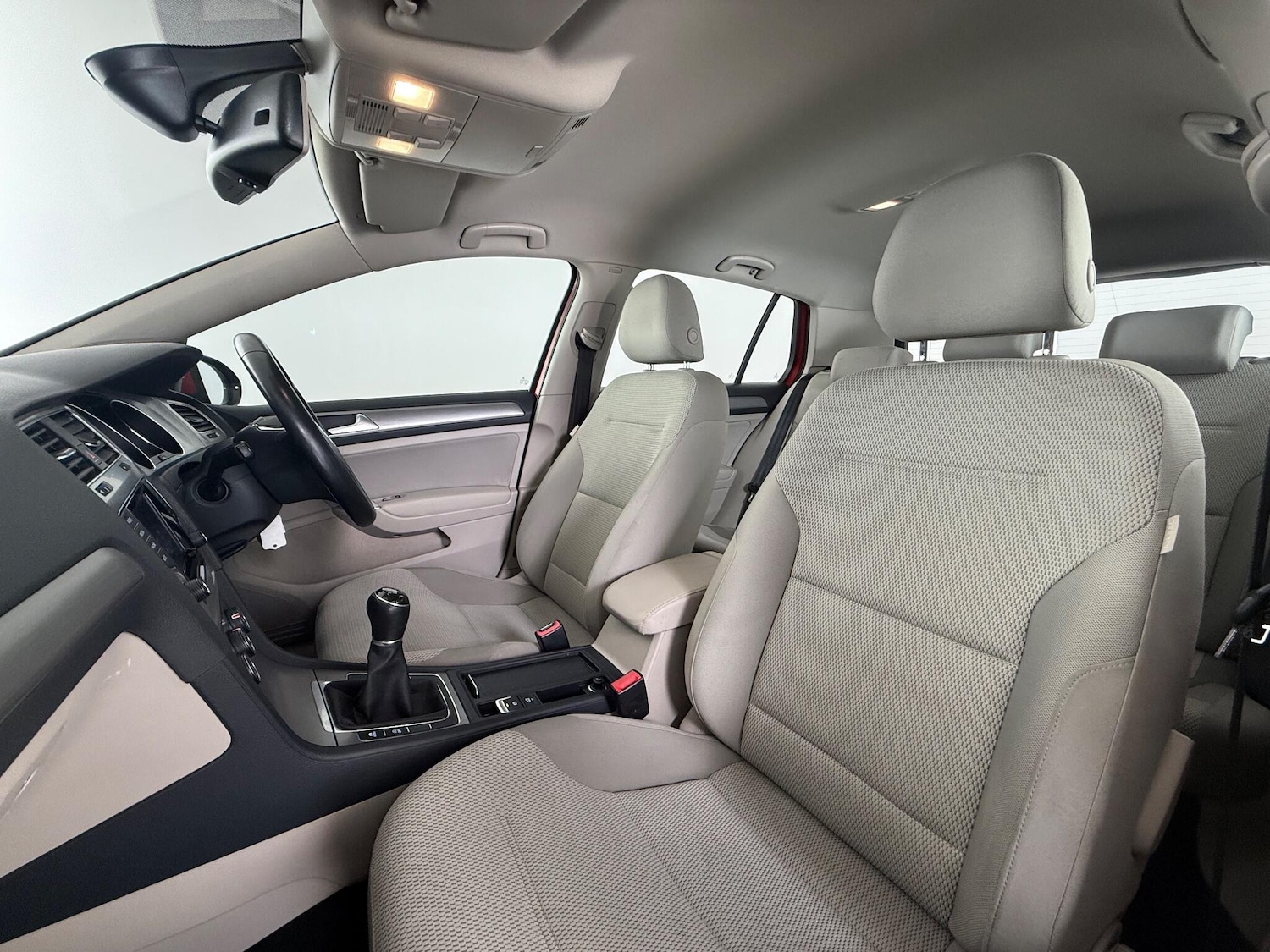 Used Volkswagen Golf 2014 for sale - 77259645: Photo 11